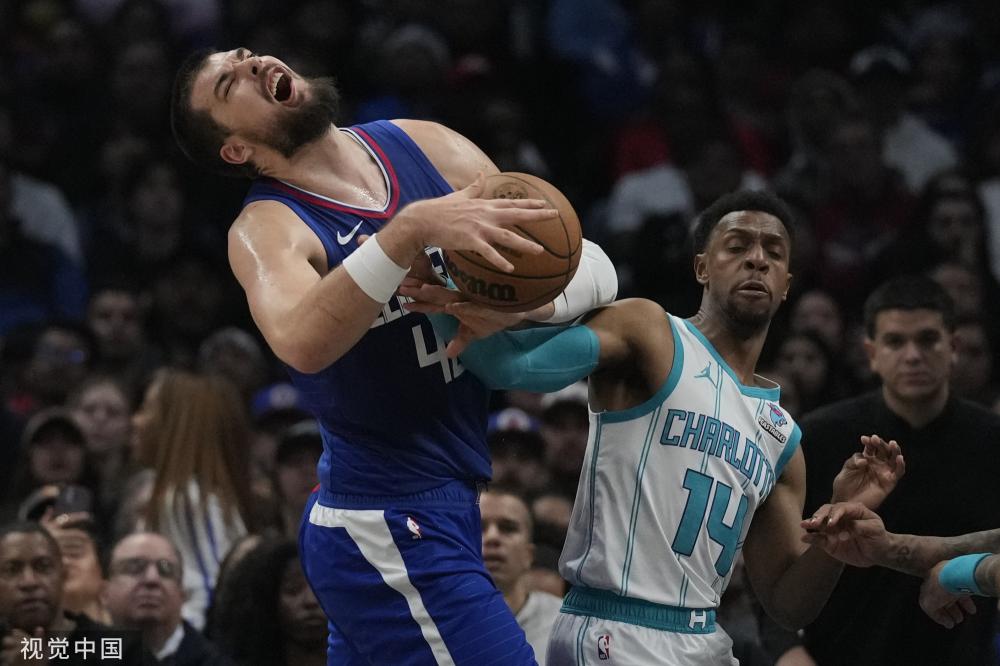 还是队友都 还是队友都